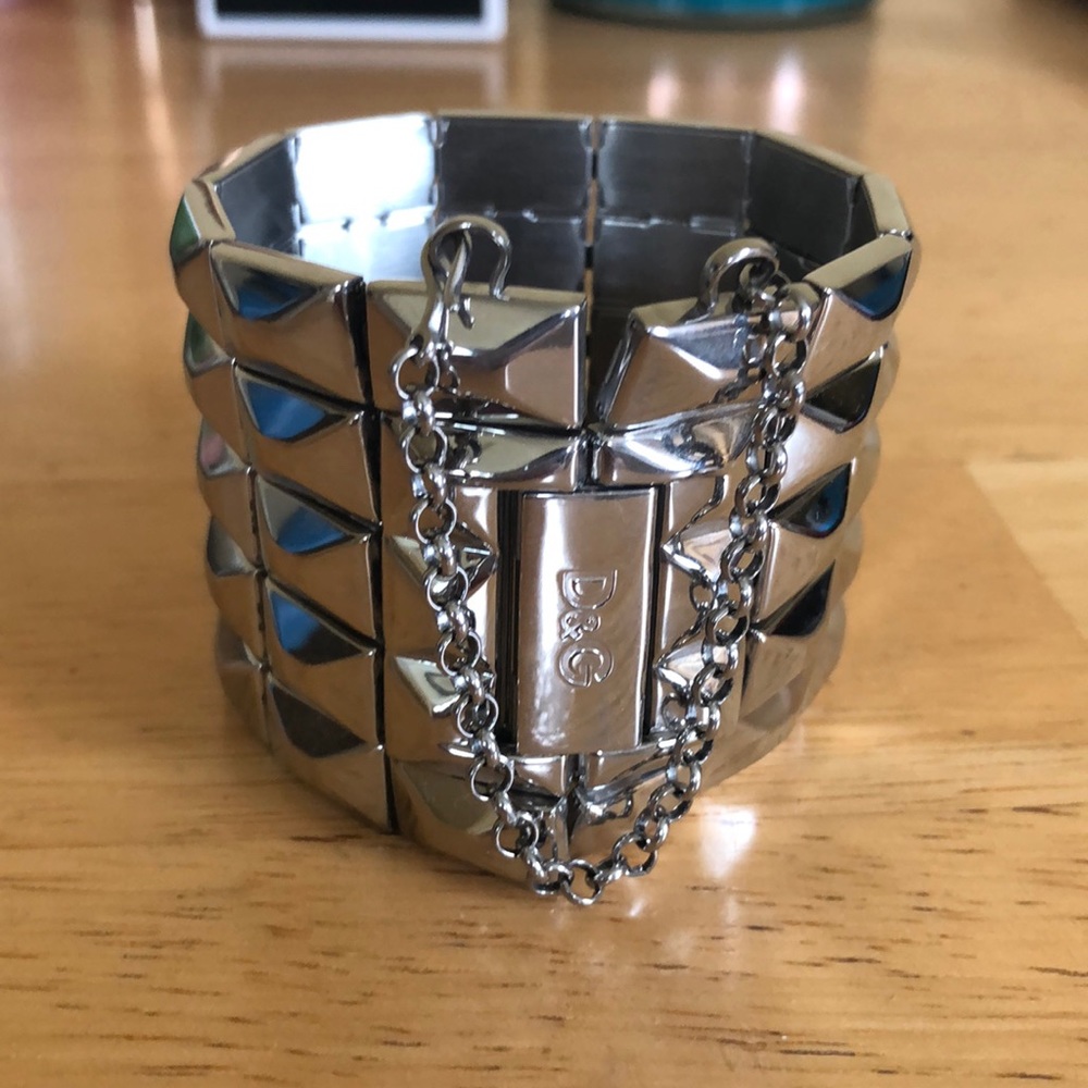 D&G silver rocker bracelet